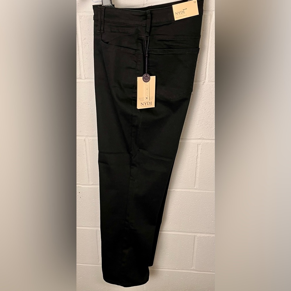 NEW NYDJ Classic Black Trousers Relaxed Ankle Size 12